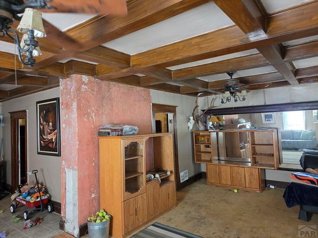 1430 E 8th St, Pueblo, CO 81001