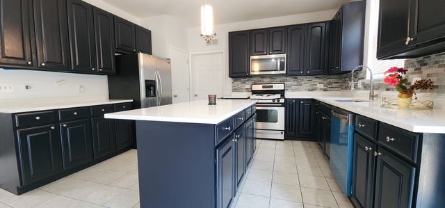 4 Claridge Court, Bolingbrook, IL 60440