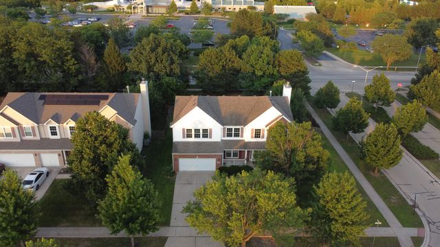 4 Claridge Court, Bolingbrook, IL 60440