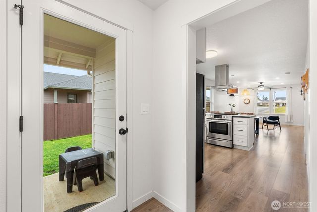 412 Herren Avenue, Winlock, WA 98596