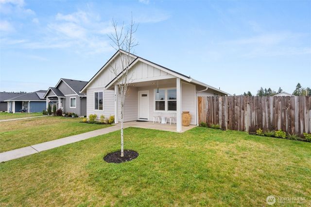 412 Herren Avenue, Winlock, WA 98596