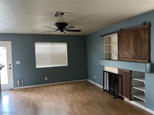 2050 Paterno Avenue, Las Vegas, NV 89123