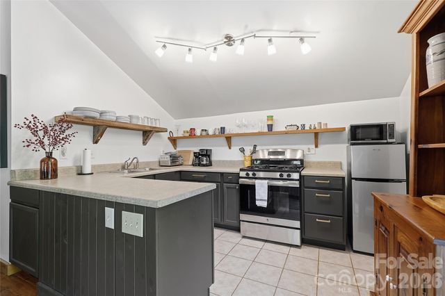 723 N Highland Road, Mill Spring, NC 28756