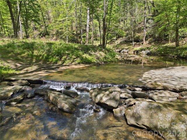 723 N Highland Road, Mill Spring, NC 28756
