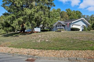 14 Buttonwood Dr., Methuen, MA 01844