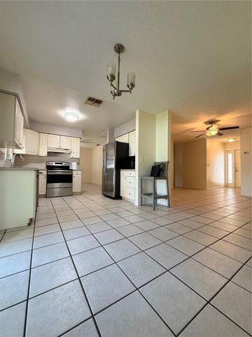 600 6TH AVENUE SE, Largo, FL 33771