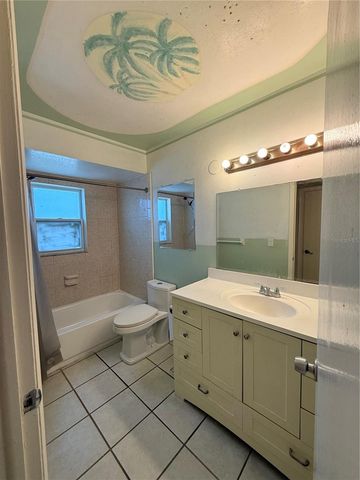 600 6TH AVENUE SE, Largo, FL 33771