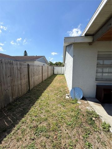 600 6TH AVENUE SE, Largo, FL 33771