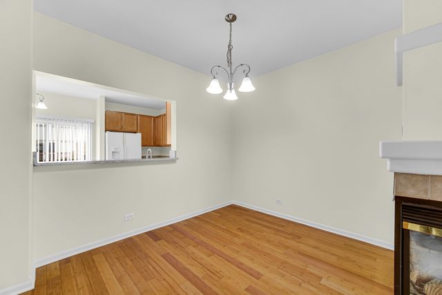 1114 N CLAREMONT Drive, Palatine, IL 60074