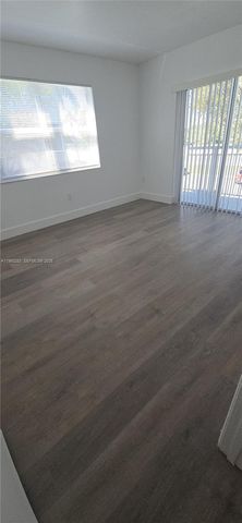 8540 SW 212th St 207, Cutler Bay, FL 33189