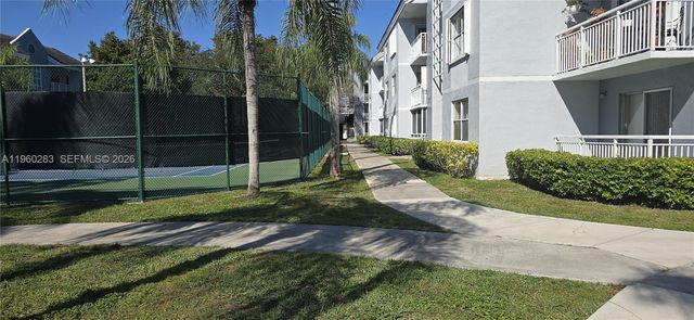 8540 SW 212th St 207, Cutler Bay, FL 33189