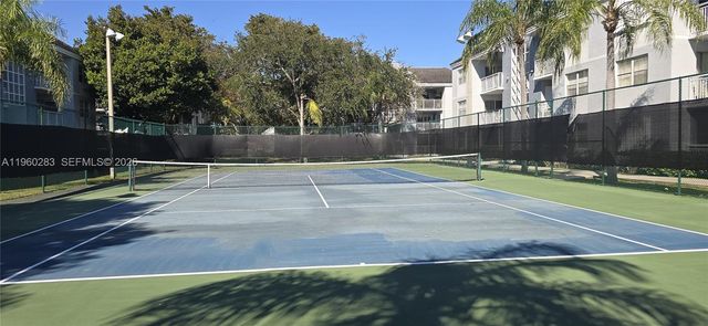 8540 SW 212th St 207, Cutler Bay, FL 33189