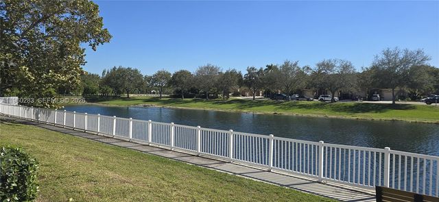 8540 SW 212th St 207, Cutler Bay, FL 33189