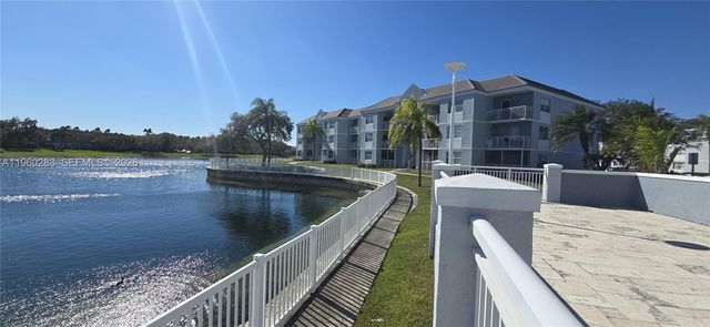 8540 SW 212th St 207, Cutler Bay, FL 33189