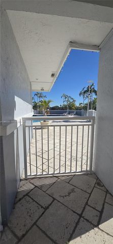 8540 SW 212th St 207, Cutler Bay, FL 33189
