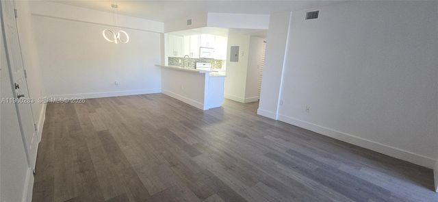 8540 SW 212th St 207, Cutler Bay, FL 33189