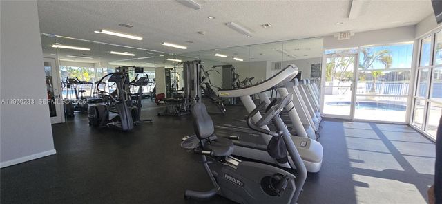 8540 SW 212th St 207, Cutler Bay, FL 33189