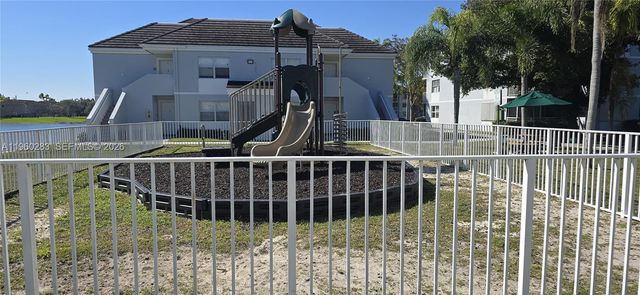 8540 SW 212th St 207, Cutler Bay, FL 33189