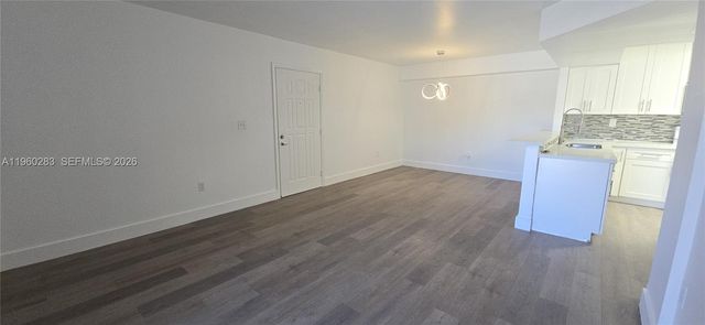 8540 SW 212th St 207, Cutler Bay, FL 33189