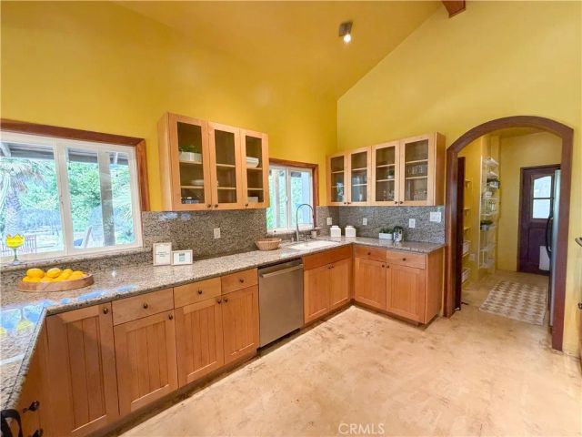 2 Chuckwagon, Rolling Hills, CA 90274