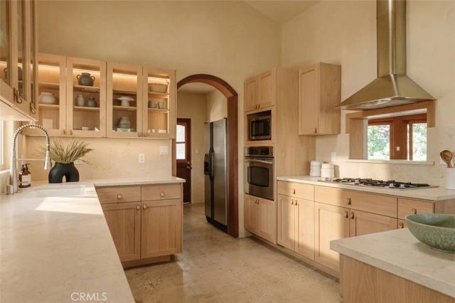 2 Chuckwagon, Rolling Hills, CA 90274