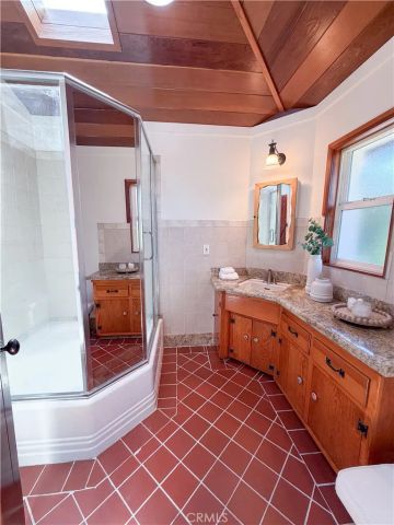 2 Chuckwagon, Rolling Hills, CA 90274