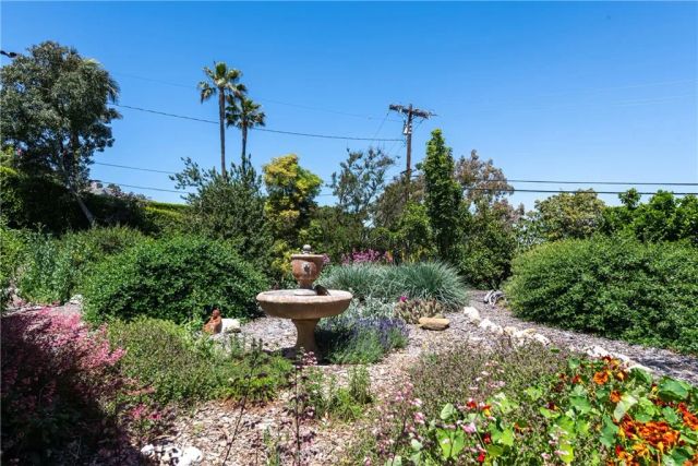 2 Chuckwagon, Rolling Hills, CA 90274