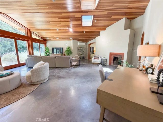 2 Chuckwagon, Rolling Hills, CA 90274