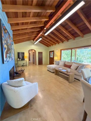 2 Chuckwagon, Rolling Hills, CA 90274