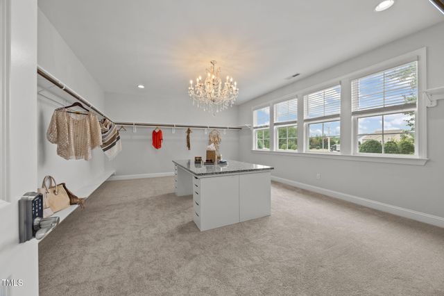 440 Creekhurst Place, Cary, NC 27519