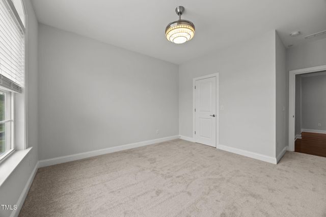 440 Creekhurst Place, Cary, NC 27519