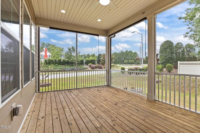 440 Creekhurst Place, Cary, NC 27519