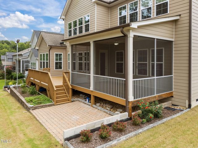 440 Creekhurst Place, Cary, NC 27519