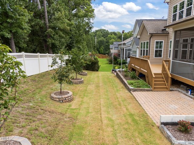 440 Creekhurst Place, Cary, NC 27519