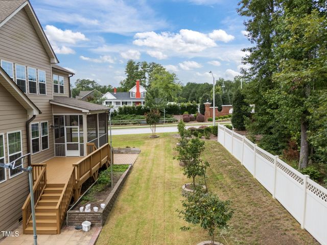 440 Creekhurst Place, Cary, NC 27519