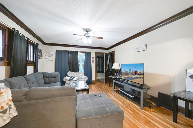 3226 Oliver Avenue N, Minneapolis, MN 55412