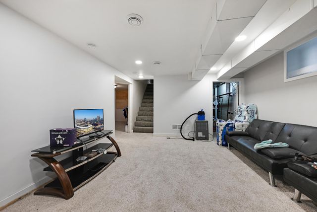 3226 Oliver Avenue N, Minneapolis, MN 55412