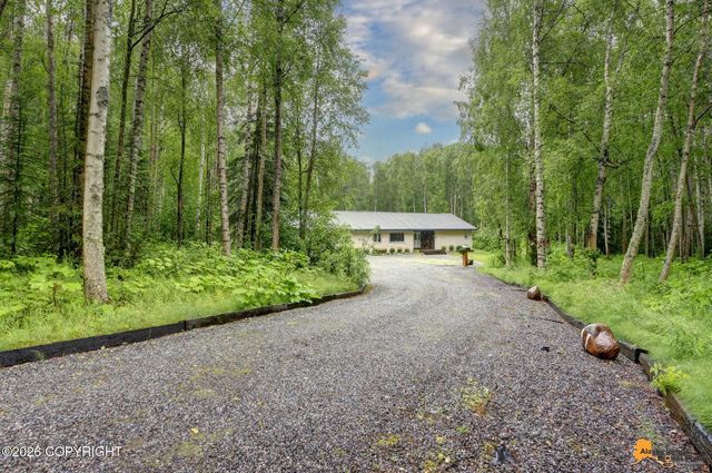3609 N One Horse Lane, Wasilla, AK 99623