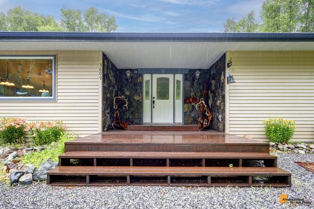 3609 N One Horse Lane, Wasilla, AK 99623
