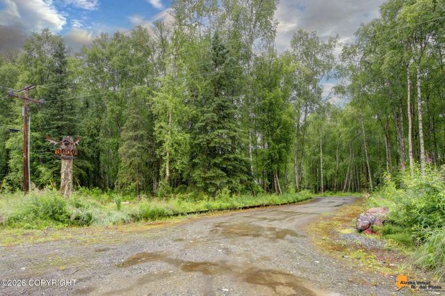 3609 N One Horse Lane, Wasilla, AK 99623