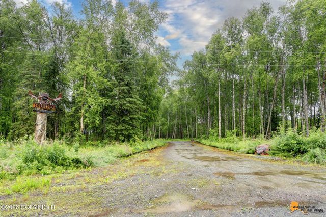 3609 N One Horse Lane, Wasilla, AK 99623