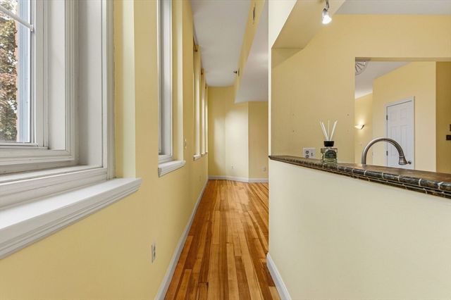 160 Salem Street 201, Haverhill, MA 01835