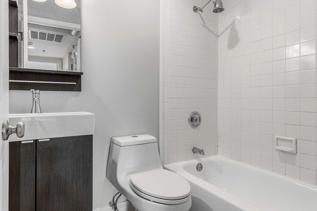 160 Salem Street 201, Haverhill, MA 01835