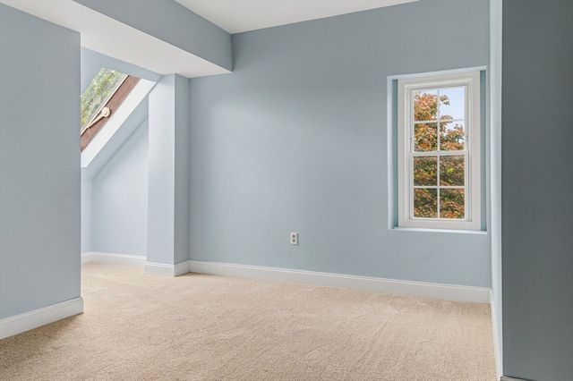 160 Salem Street 201, Haverhill, MA 01835