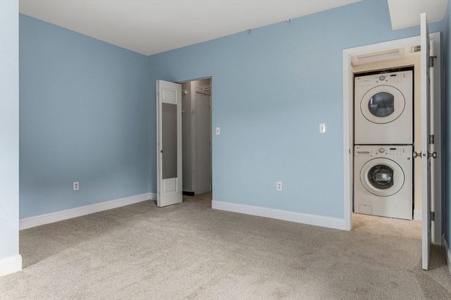 160 Salem Street 201, Haverhill, MA 01835