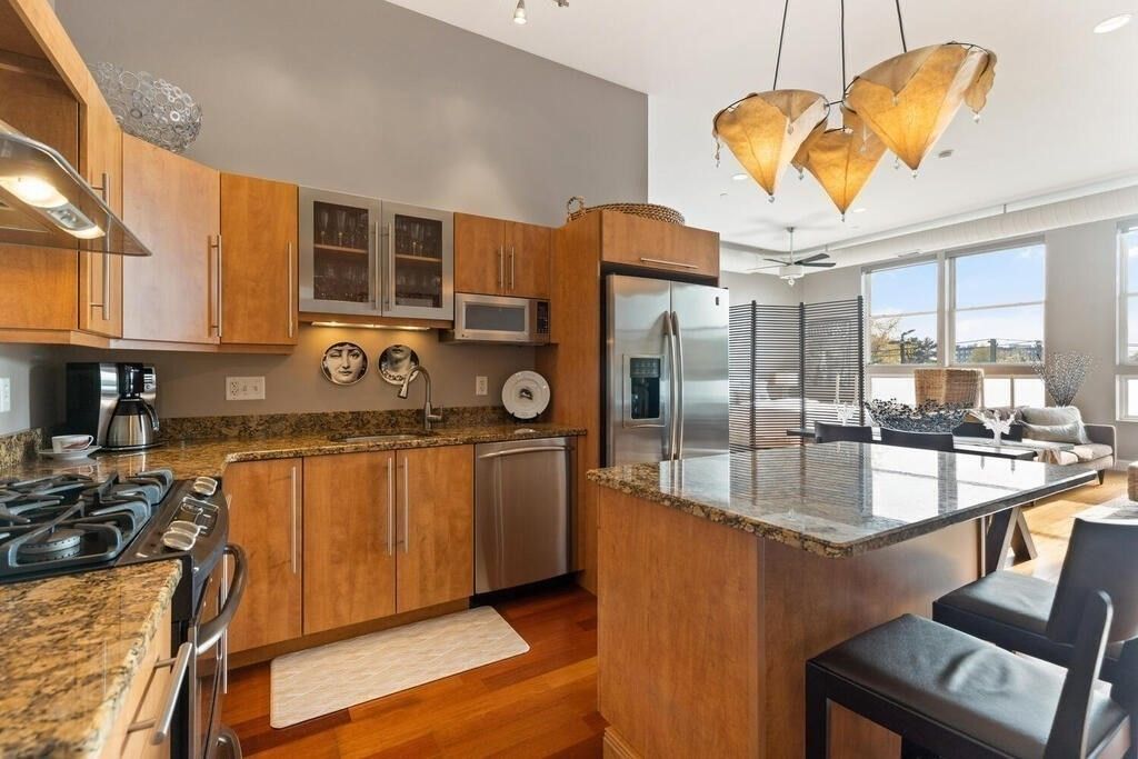 10 Ocean Ave 204, Revere, MA 02151