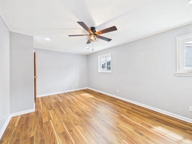224 Nedra Dr, Barboursville, WV 25504