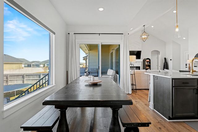 5437 N Saint Paul Ct, Wichita, KS 67204