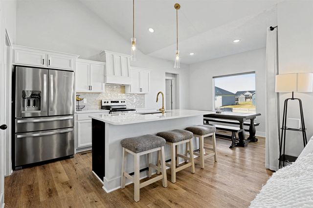 5437 N Saint Paul Ct, Wichita, KS 67204