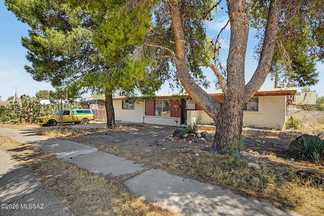 128 W William Carey Street, Corona De Tucson, AZ 85641